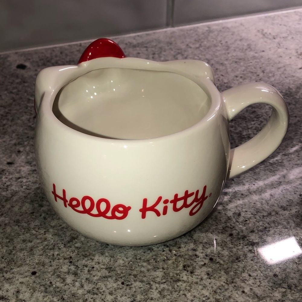 ✨NWT✨ Hello Kitty Ceramic Coffee Tea Hot Cocoa Mug - Picture 5 of 8